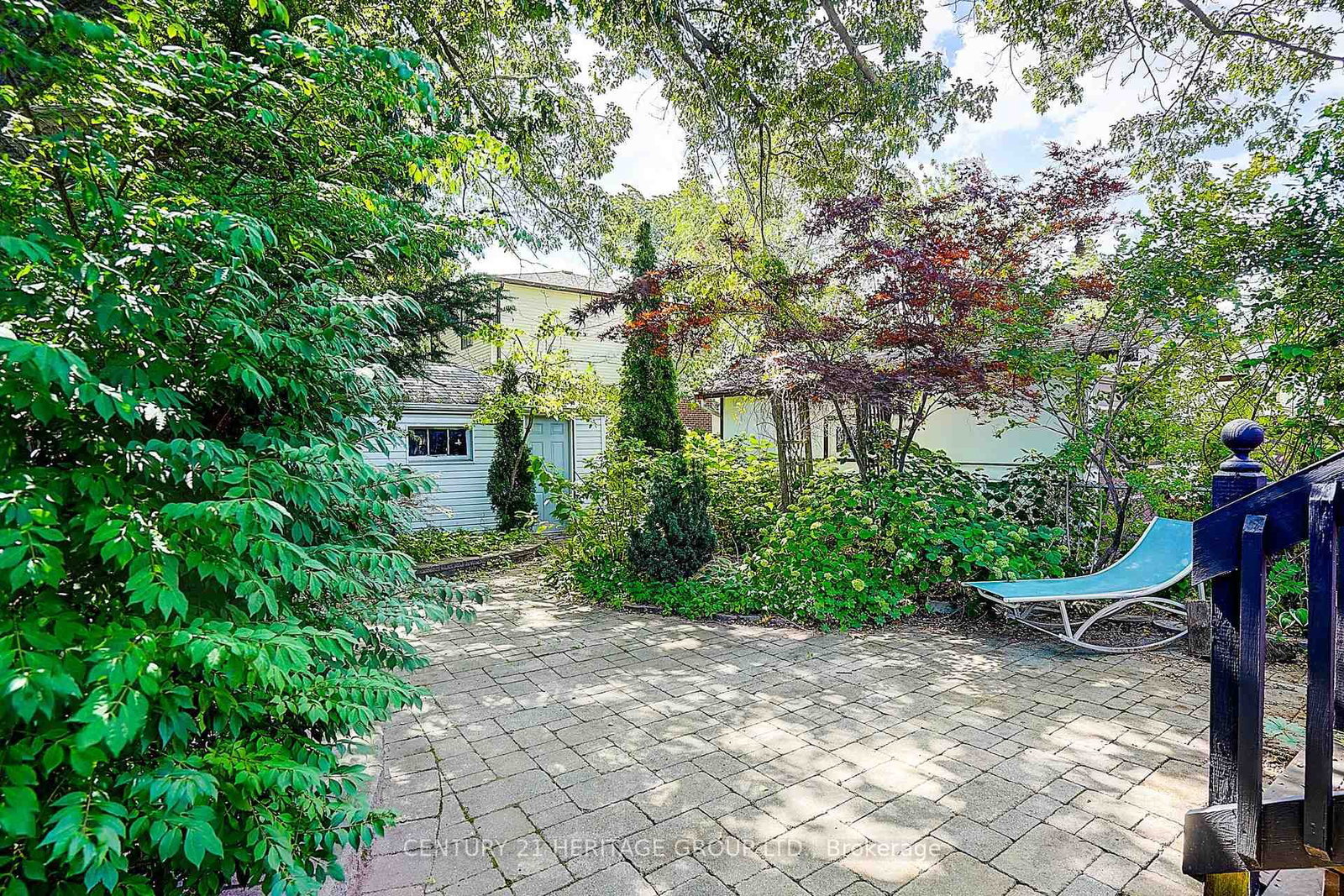 441 Rimilton Avenue • Toronto, ON photo 8