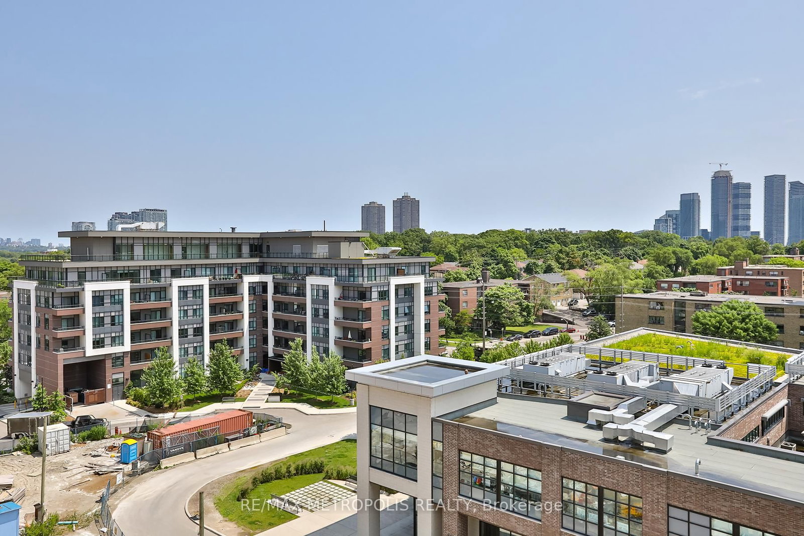 25 Neighbourhood Lane • #703 • Toronto, ON photo 20