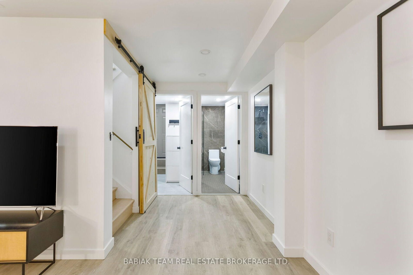 220 Medland Street • Toronto, ON photo 35