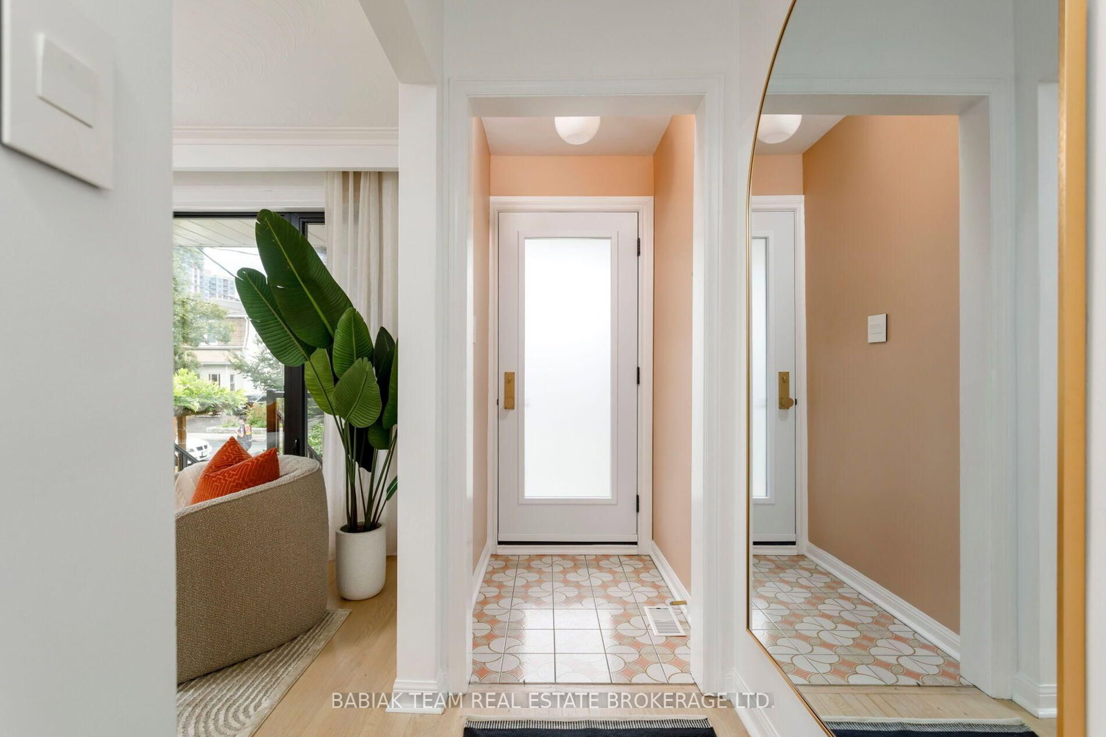 220 Medland Street • Toronto, ON photo 5