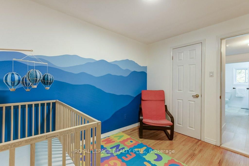 5322 Windermere Drive • Burlington, ON photo 21