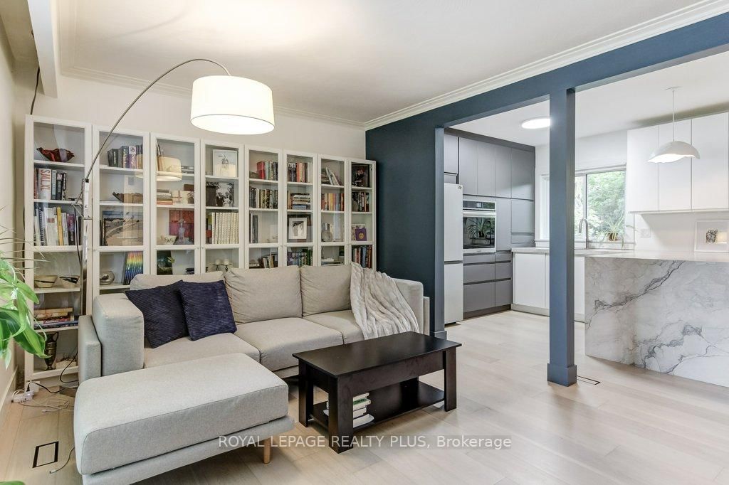 5322 Windermere Drive • Burlington, ON photo 8