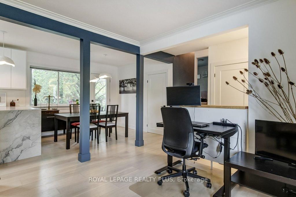5322 Windermere Drive • Burlington, ON photo 9