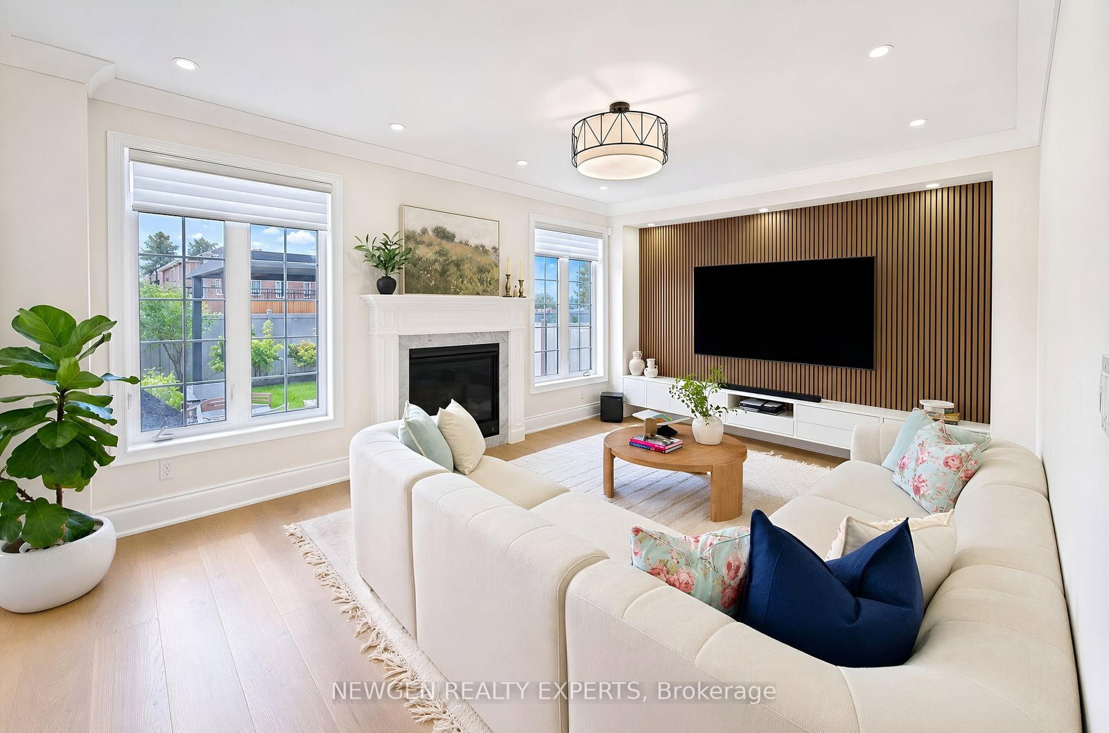 60 Monarch Drive • Halton Hills, ON photo 22