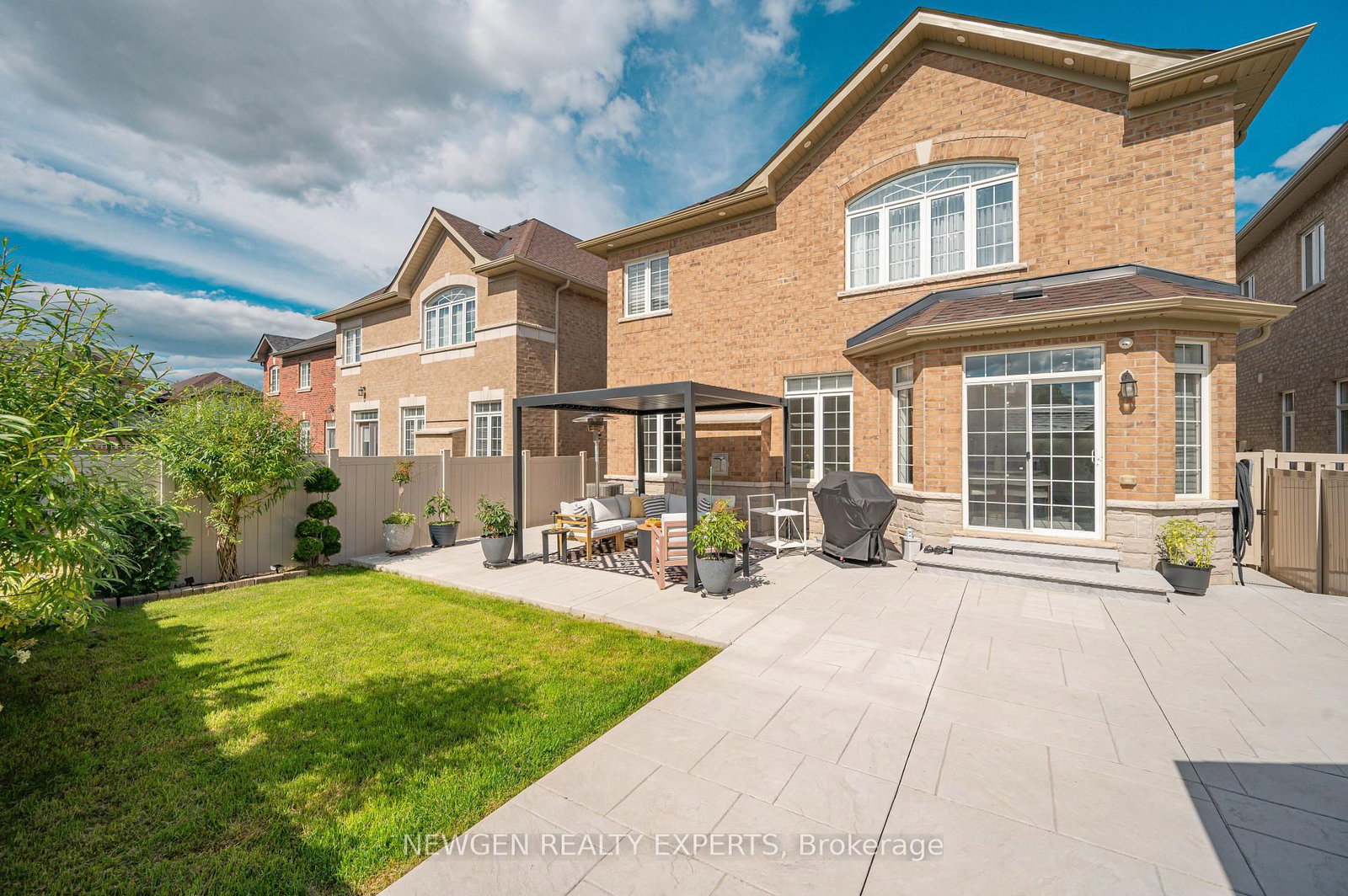 60 Monarch Drive • Halton Hills, ON photo 48