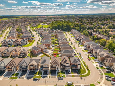 60 Monarch Drive • Halton Hills, ON photo 5