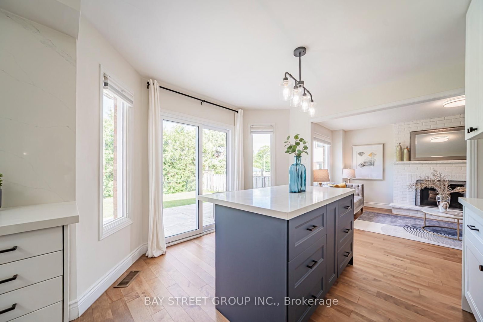29 Roslo Court • Oakville, ON photo 17