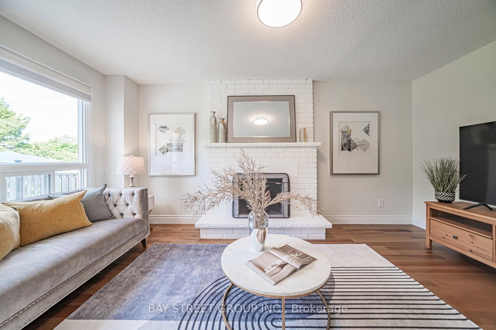 29 Roslo Court • Oakville, ON photo 23