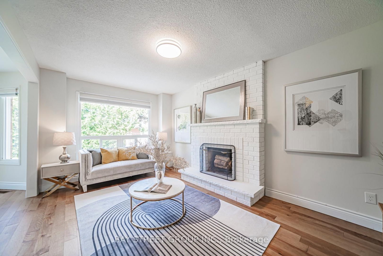 29 Roslo Court • Oakville, ON photo 24