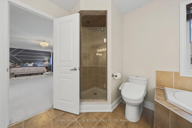 3368 Raspberry Bush Oakville,ON L6L 6V2 — Photo 21