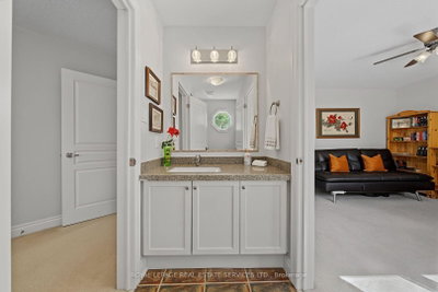 3368 Raspberry Bush Oakville,ON L6L 6V2 — Photo 26