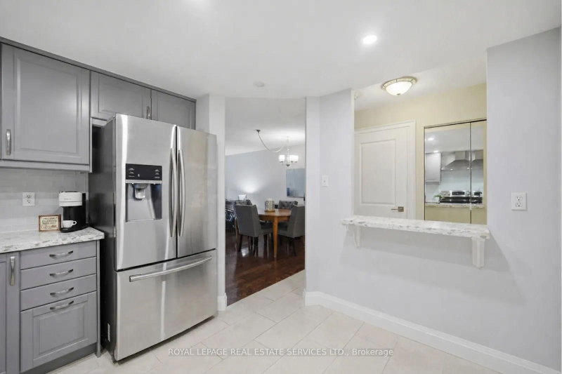 8 Lisa Brampton,ON L6T 4S6 — Photo 10
