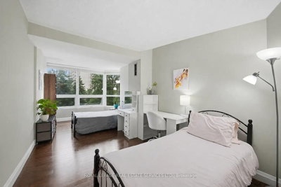 8 Lisa Brampton,ON L6T 4S6 — Photo 25