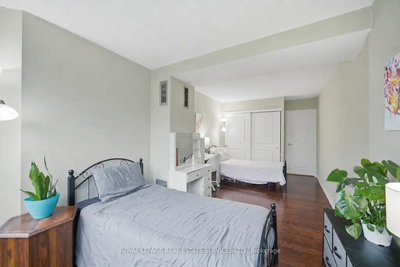 8 Lisa Brampton,ON L6T 4S6 — Photo 27