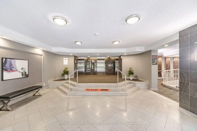 8 Lisa Brampton,ON L6T 4S6 — Photo 31