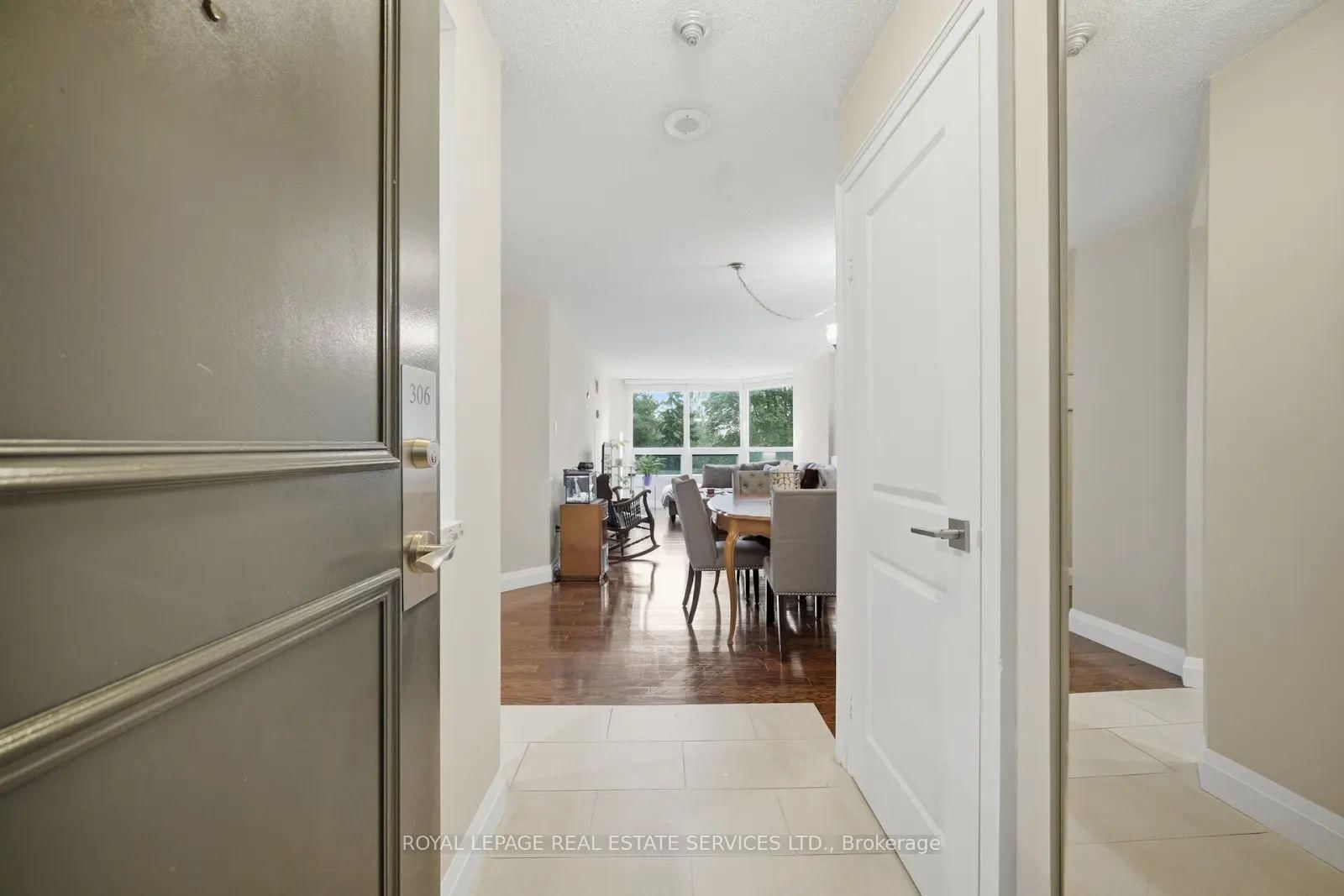 8 Lisa Street • #306 • Brampton, ON photo 4
