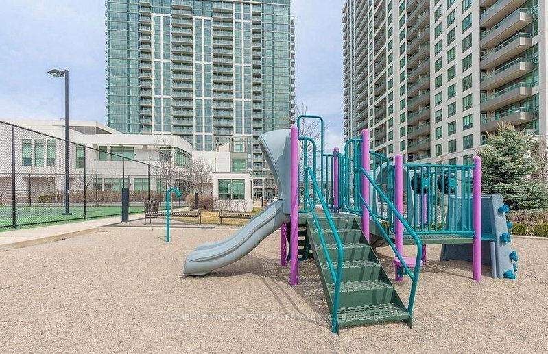339 Rathburn Mississauga,ON L5B 0K6 — Photo 23