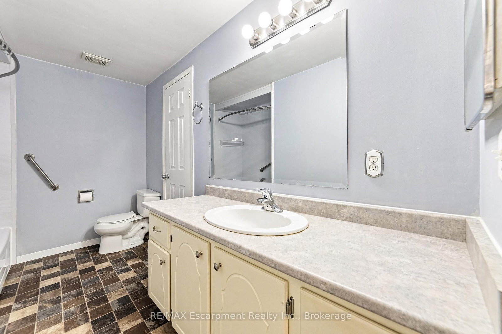 2380 Bromsgrove Road • #52 • Mississauga, ON photo 16