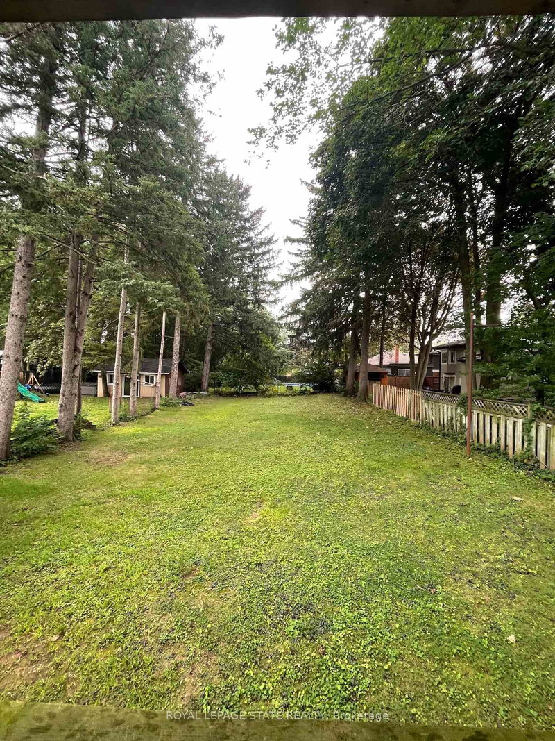 893 Lasalle Park Road
