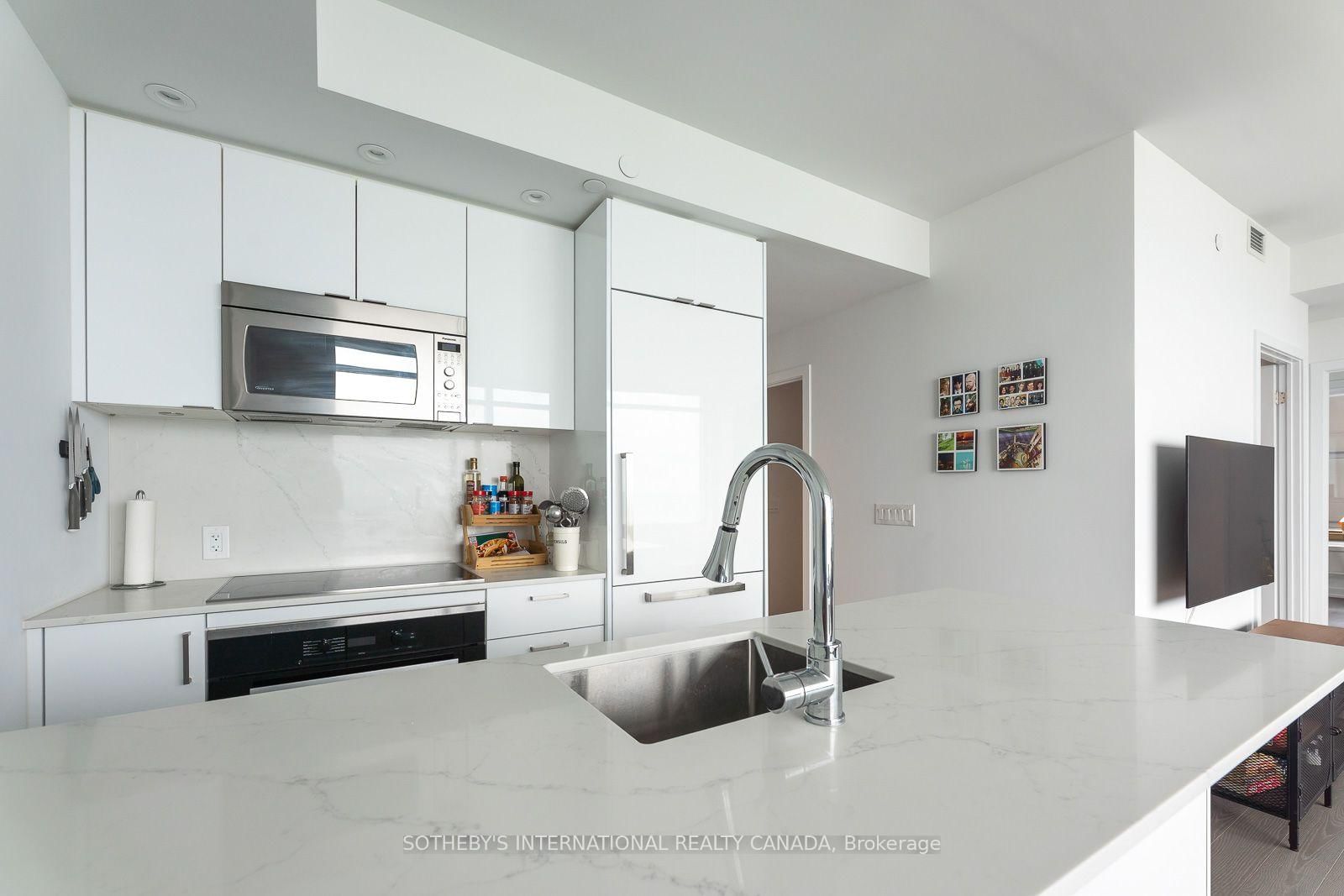 1928 Lake Shore Boulevard W • #3906 • Toronto, ON photo 12