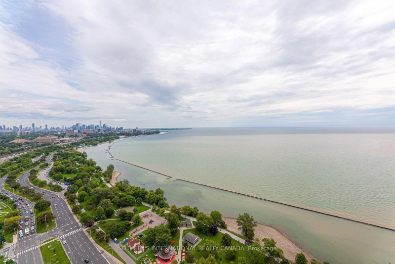 3906 - 1928 Lake Shore Boulevard W