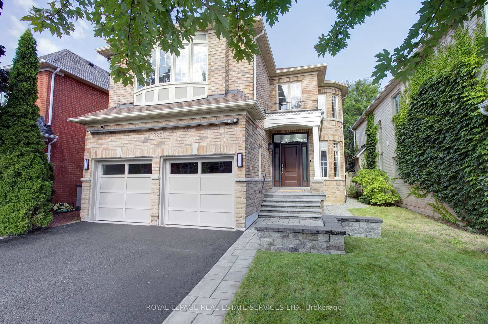 2329 Glenfield Road • Oakville, ON photo 1