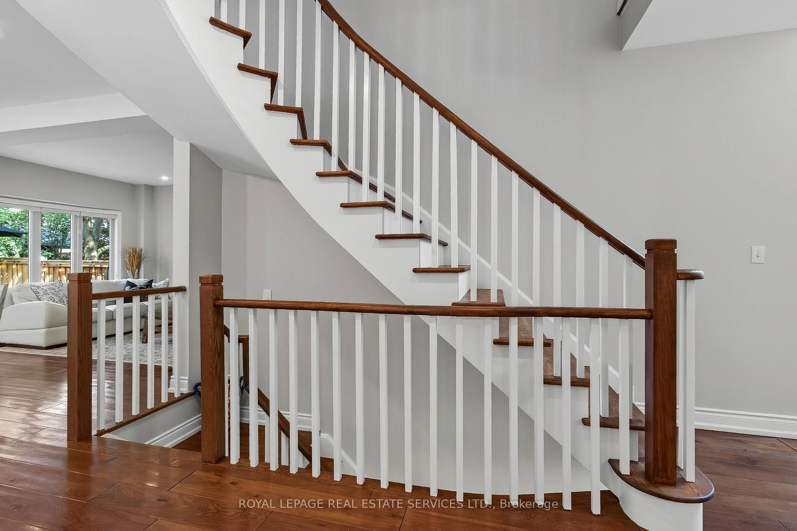 2329 Glenfield Road • Oakville, ON photo 21