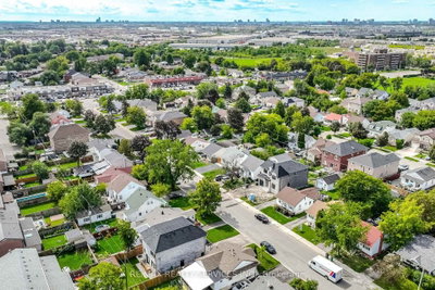 3051 Churchill Avenue • Mississauga, ON photo 3