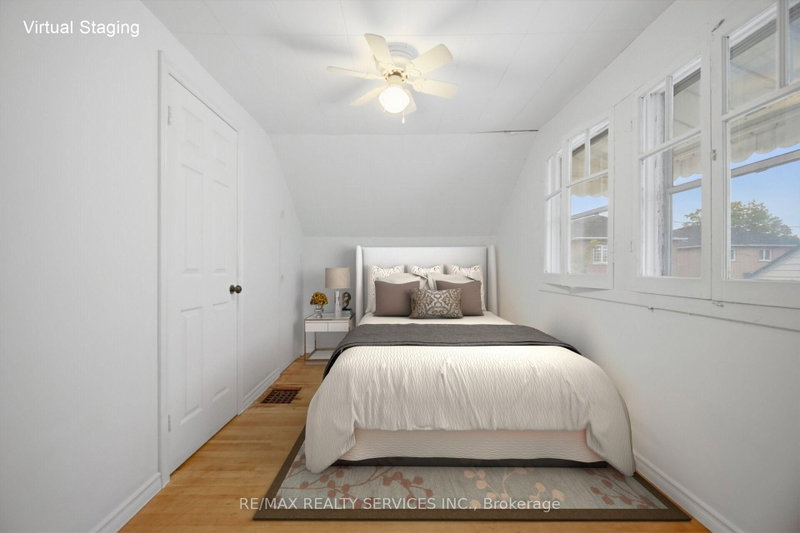 3051 Churchill Mississauga,ON L4T 1R4 — Photo 37