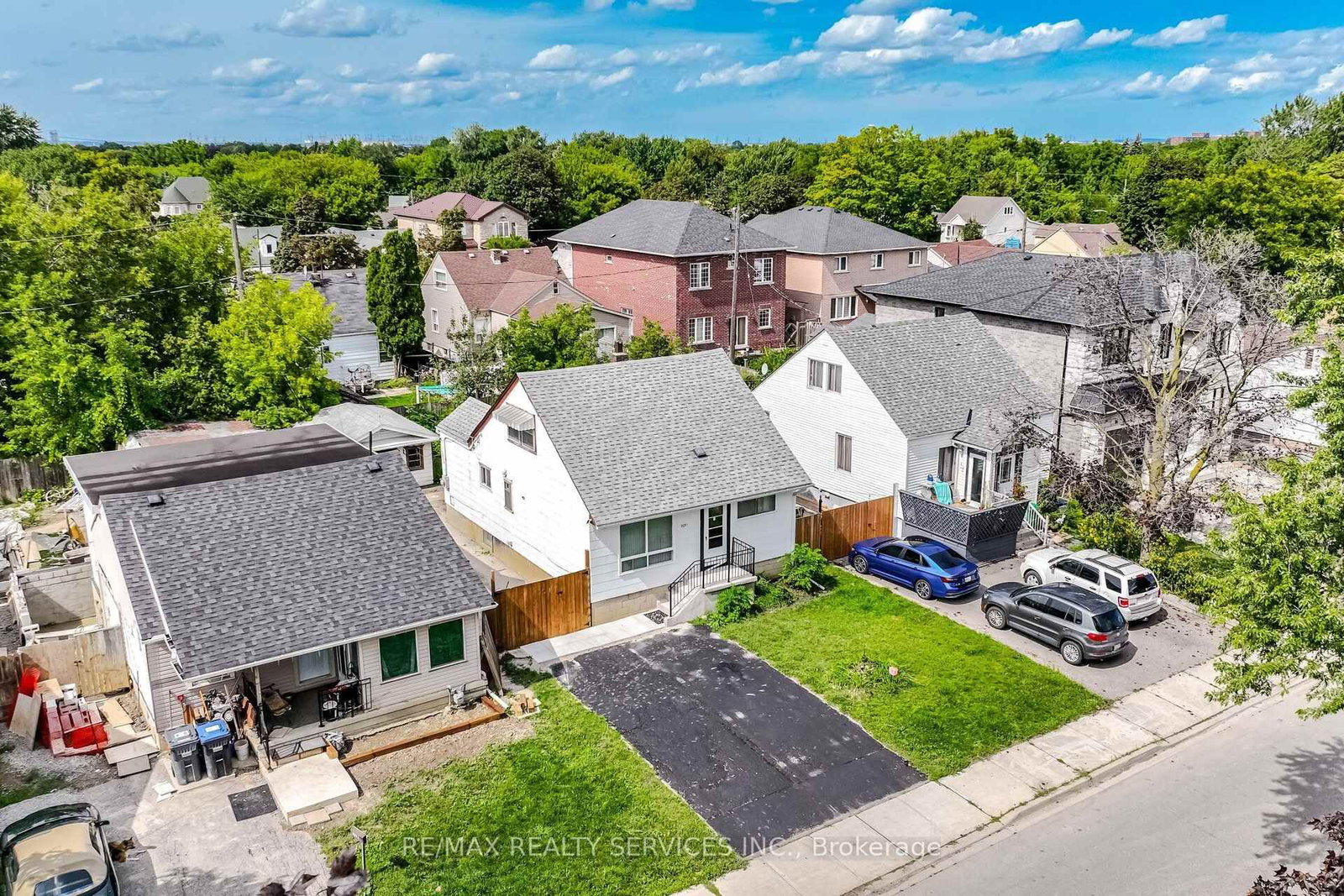 3051 Churchill Avenue • Mississauga, ON photo 5