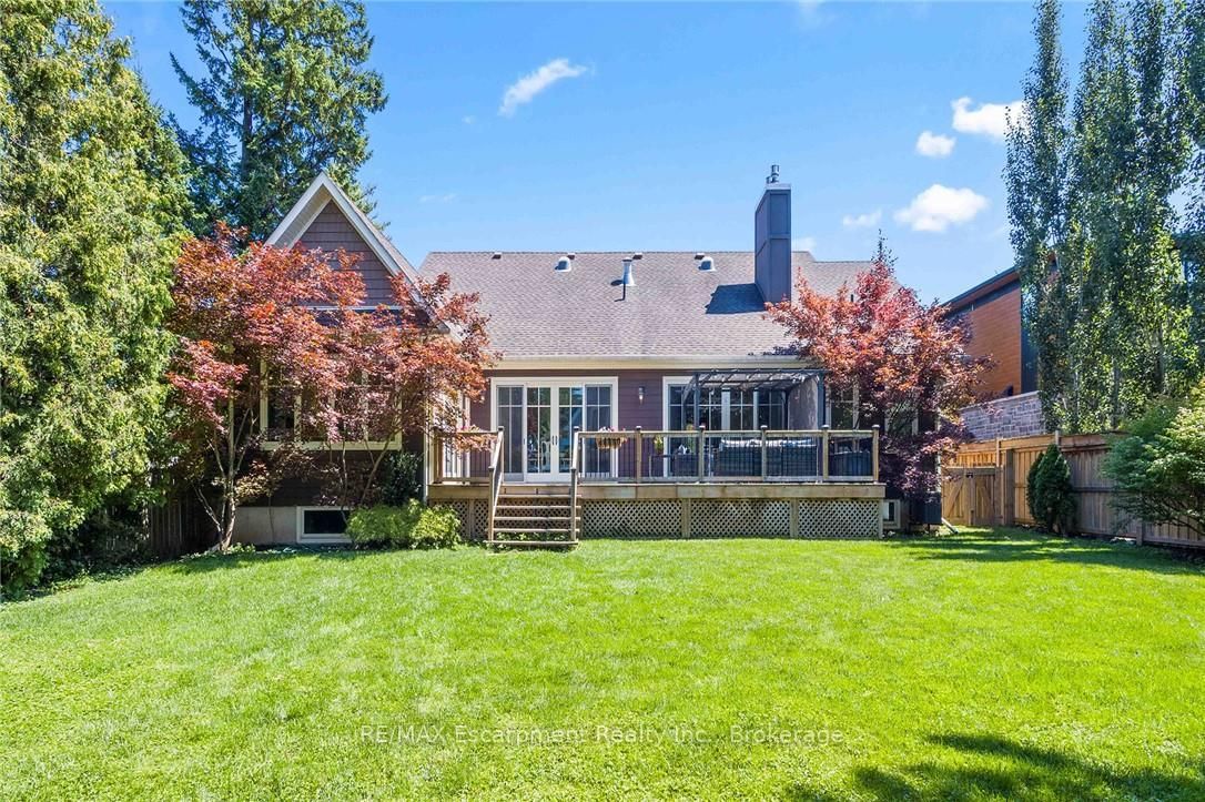 2073 Deramore Drive • Oakville, ON photo 39