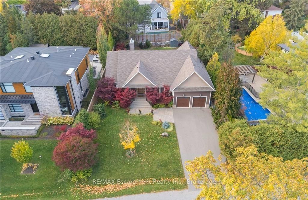 2073 Deramore Drive • Oakville, ON photo 42