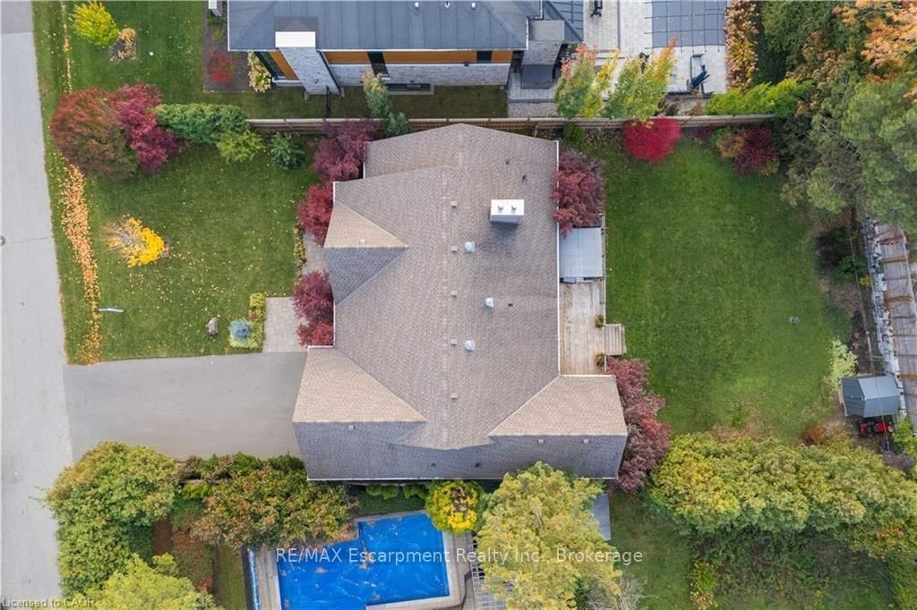 2073 Deramore Drive • Oakville, ON photo 44