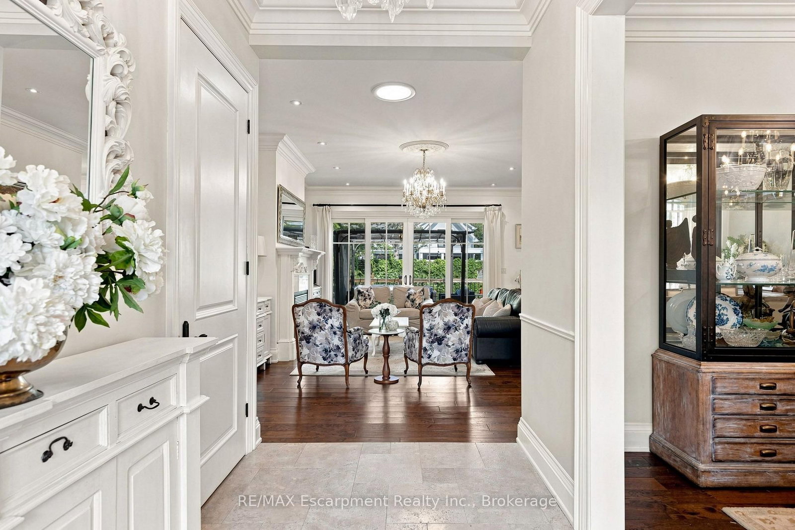 2073 Deramore Drive • Oakville, ON photo 6