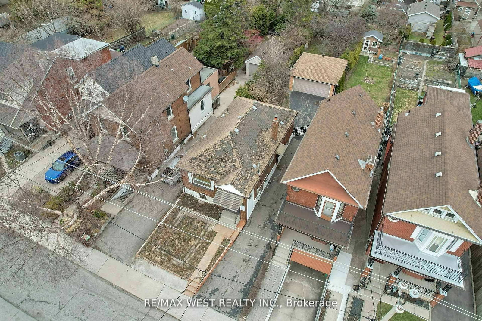 661 Beresford Avenue • Toronto, ON photo 32