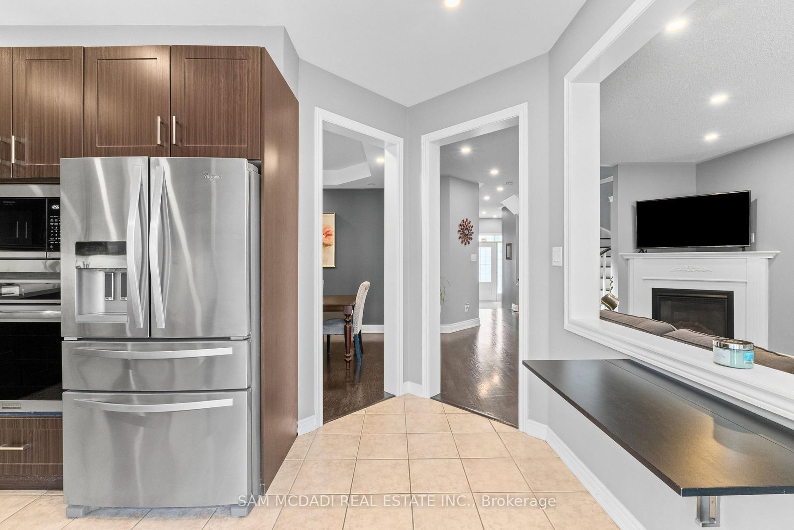 195 Holmes Crescent • Milton, ON photo 12