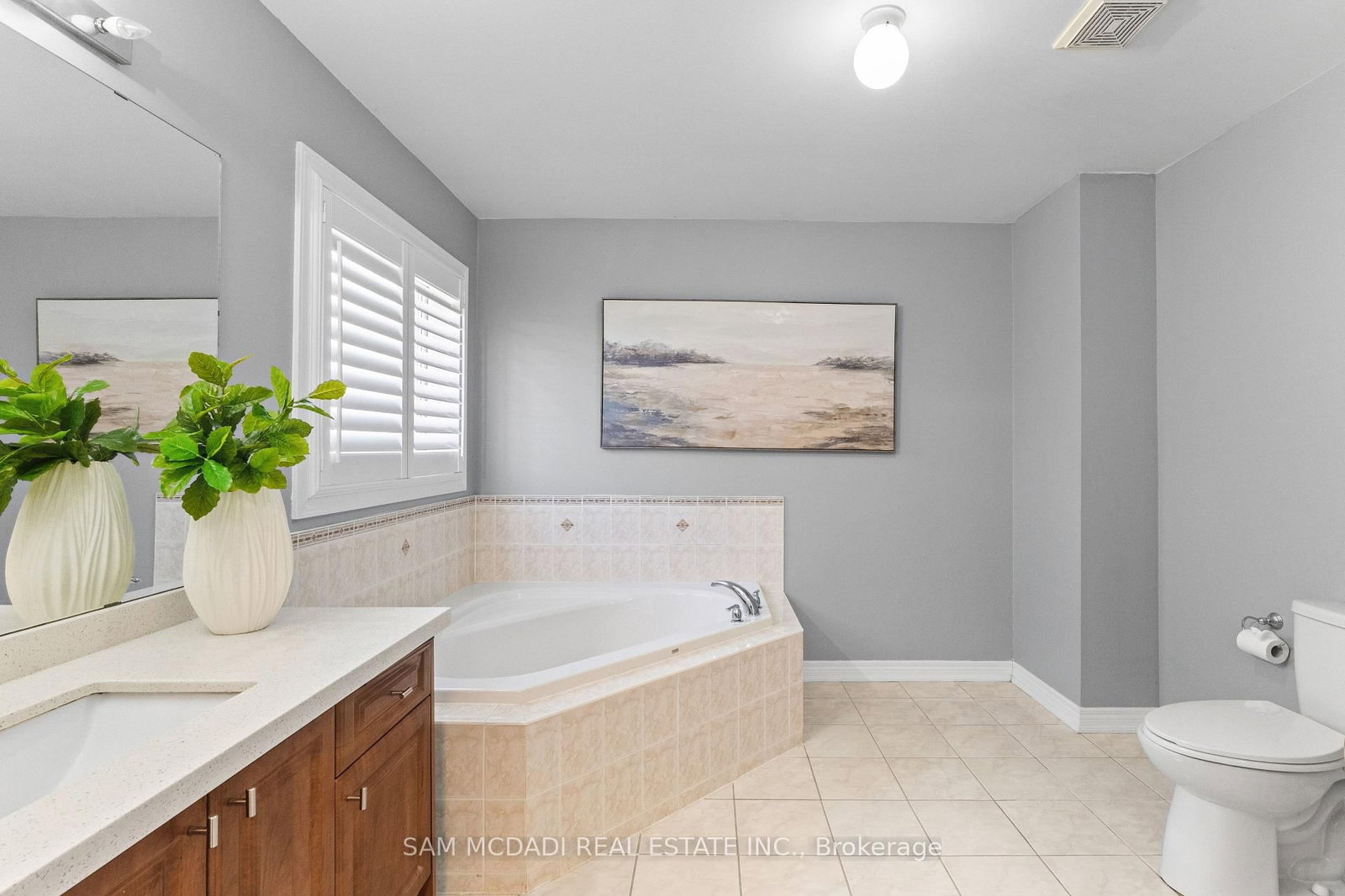 195 Holmes Crescent • Milton, ON photo 18