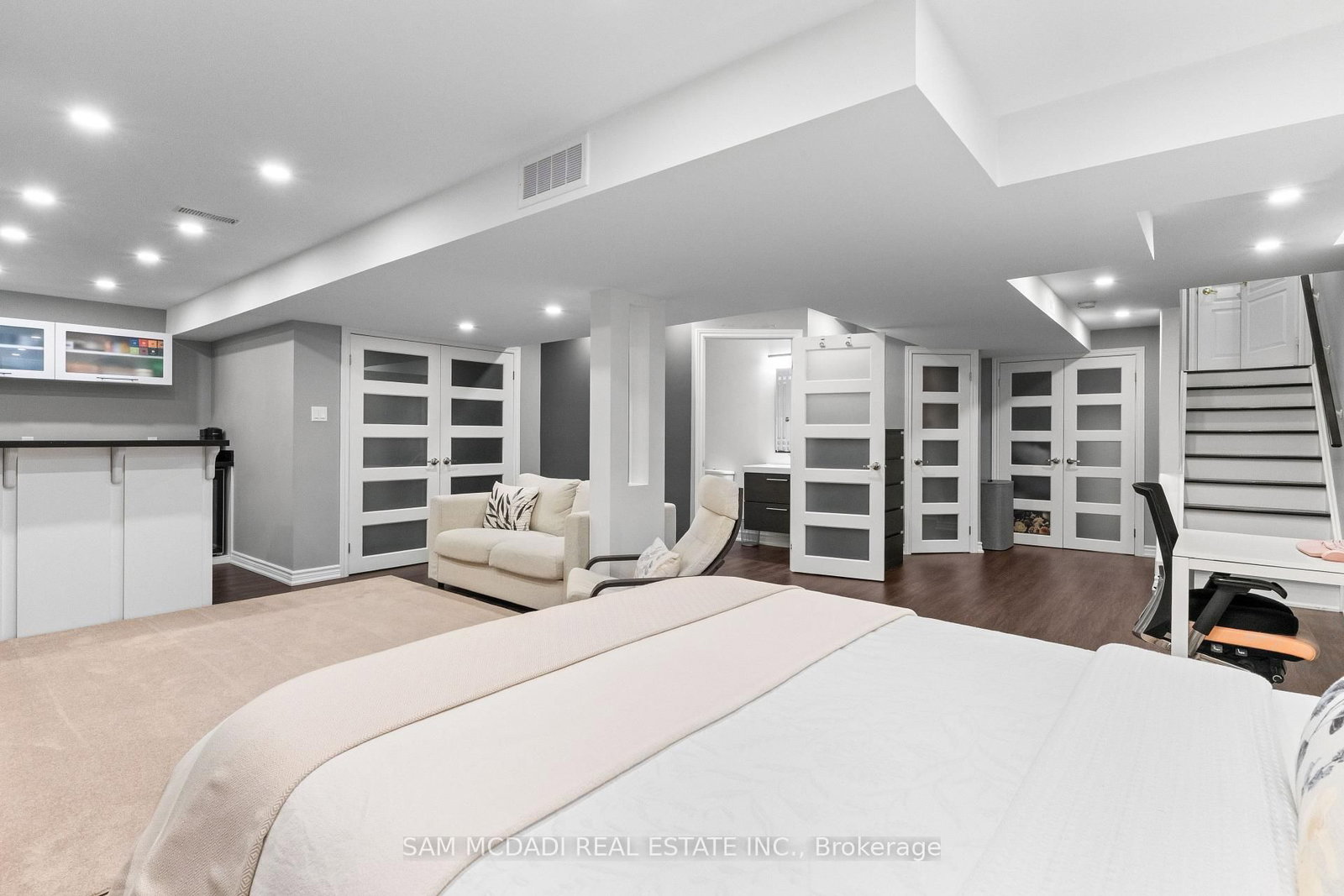 195 Holmes Crescent • Milton, ON photo 26