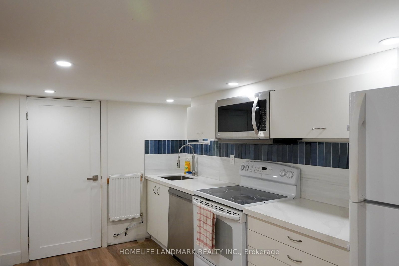 Bsmt Rm1 - 479 Whitmore Avenue, Toronto 3