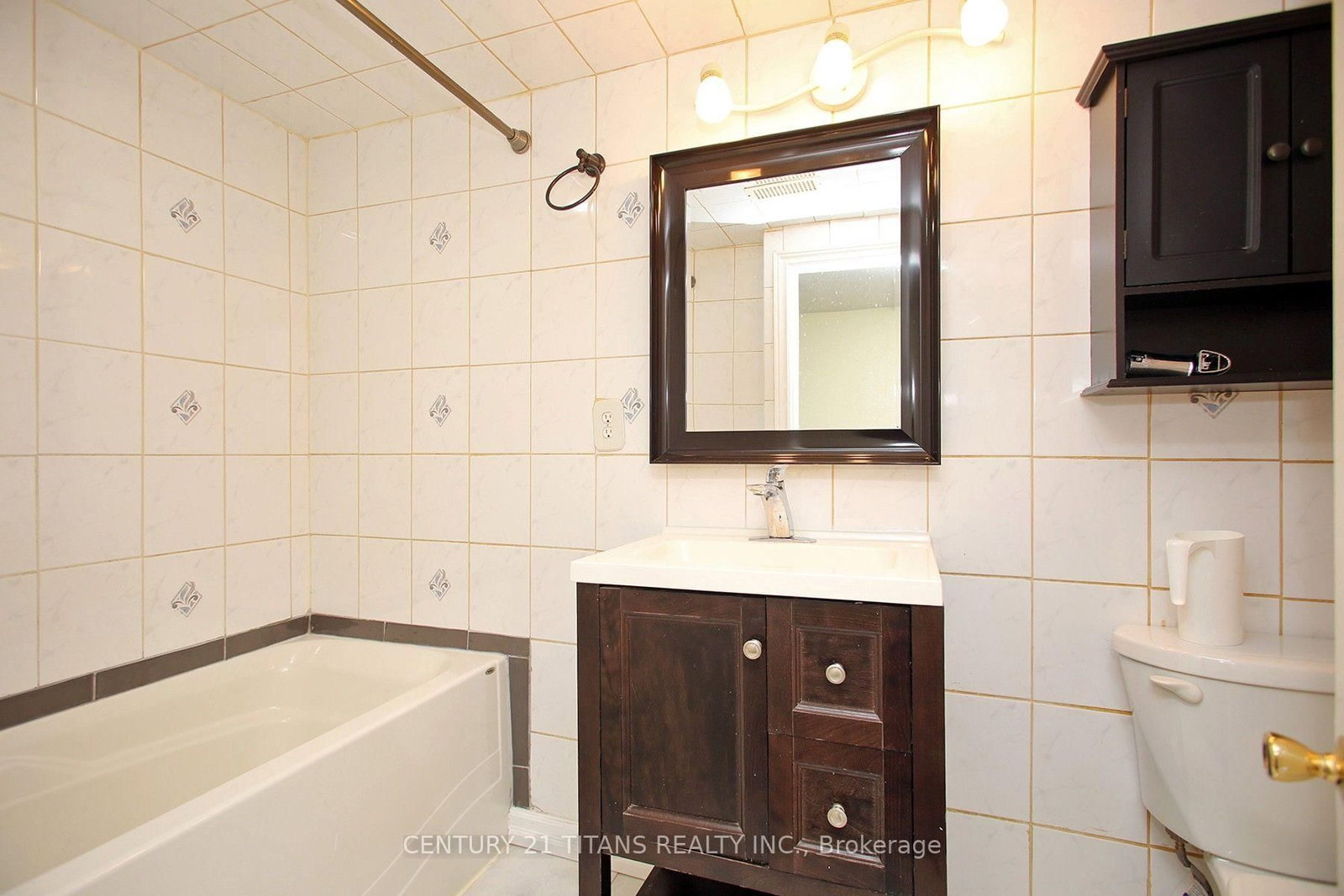 31 Monterrey Drive • Toronto, ON photo 29