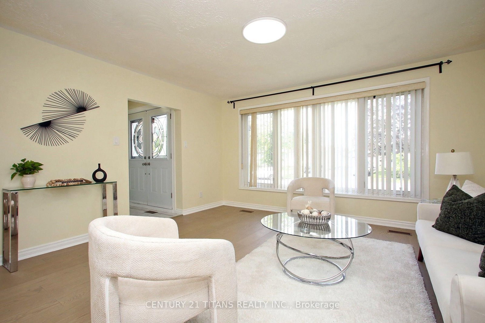 31 Monterrey Drive • Toronto, ON photo 9