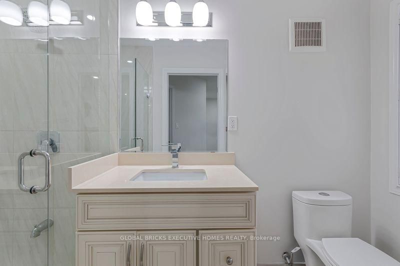 122 Pappain Crescent • Brampton, ON photo 12