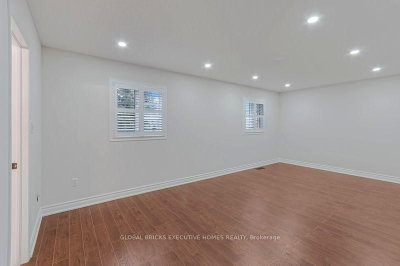 122 Pappain Crescent • Brampton, ON photo 8
