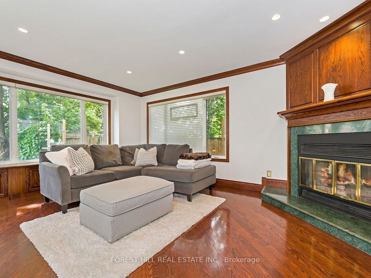 6366 Miller's Grove • Mississauga, ON photo 17
