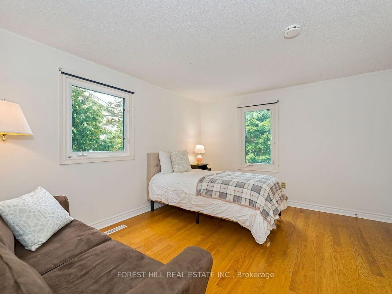 6366 Miller's Grove • Mississauga, ON photo 23
