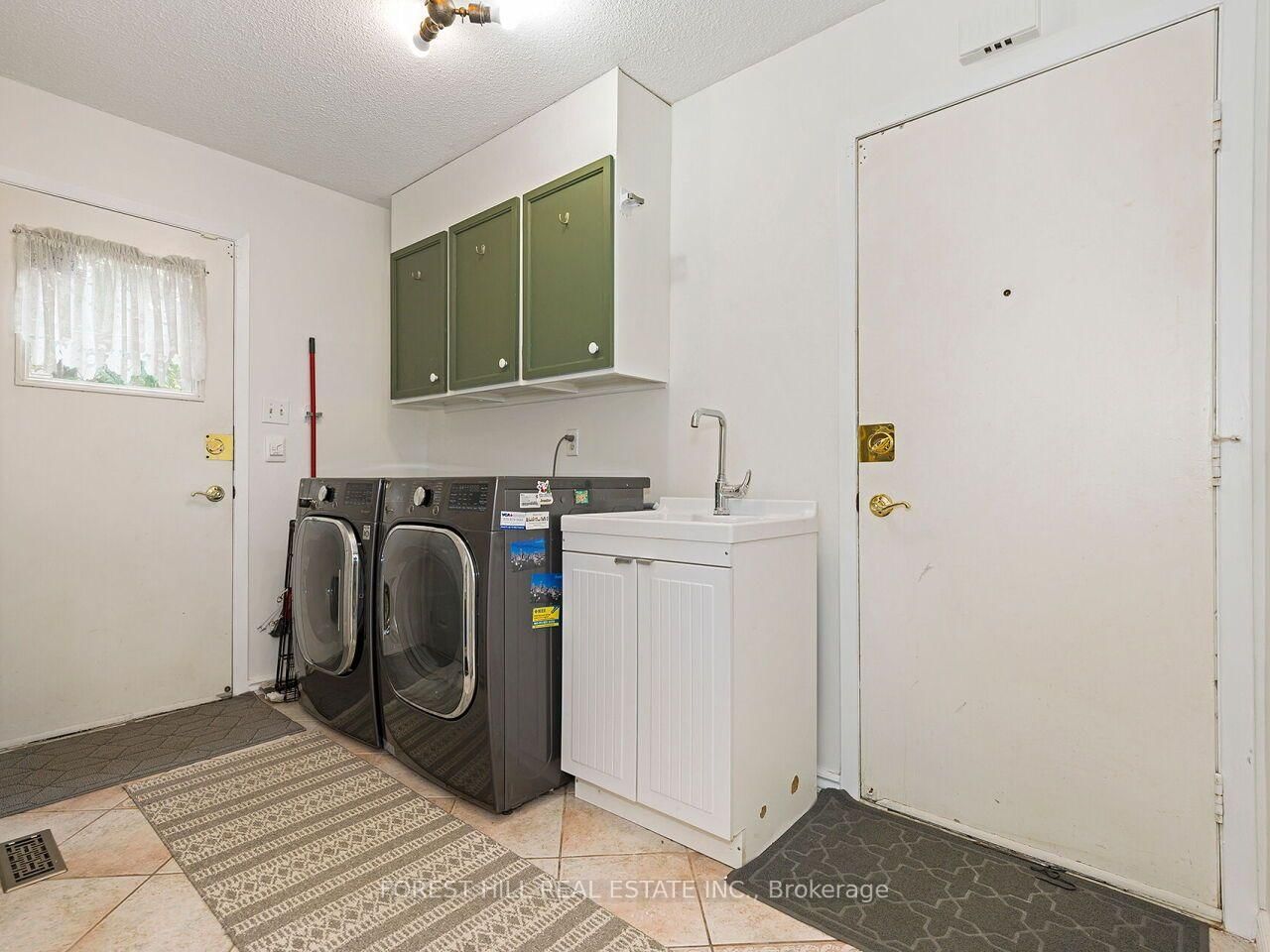 6366 Miller's Grove • Mississauga, ON photo 31
