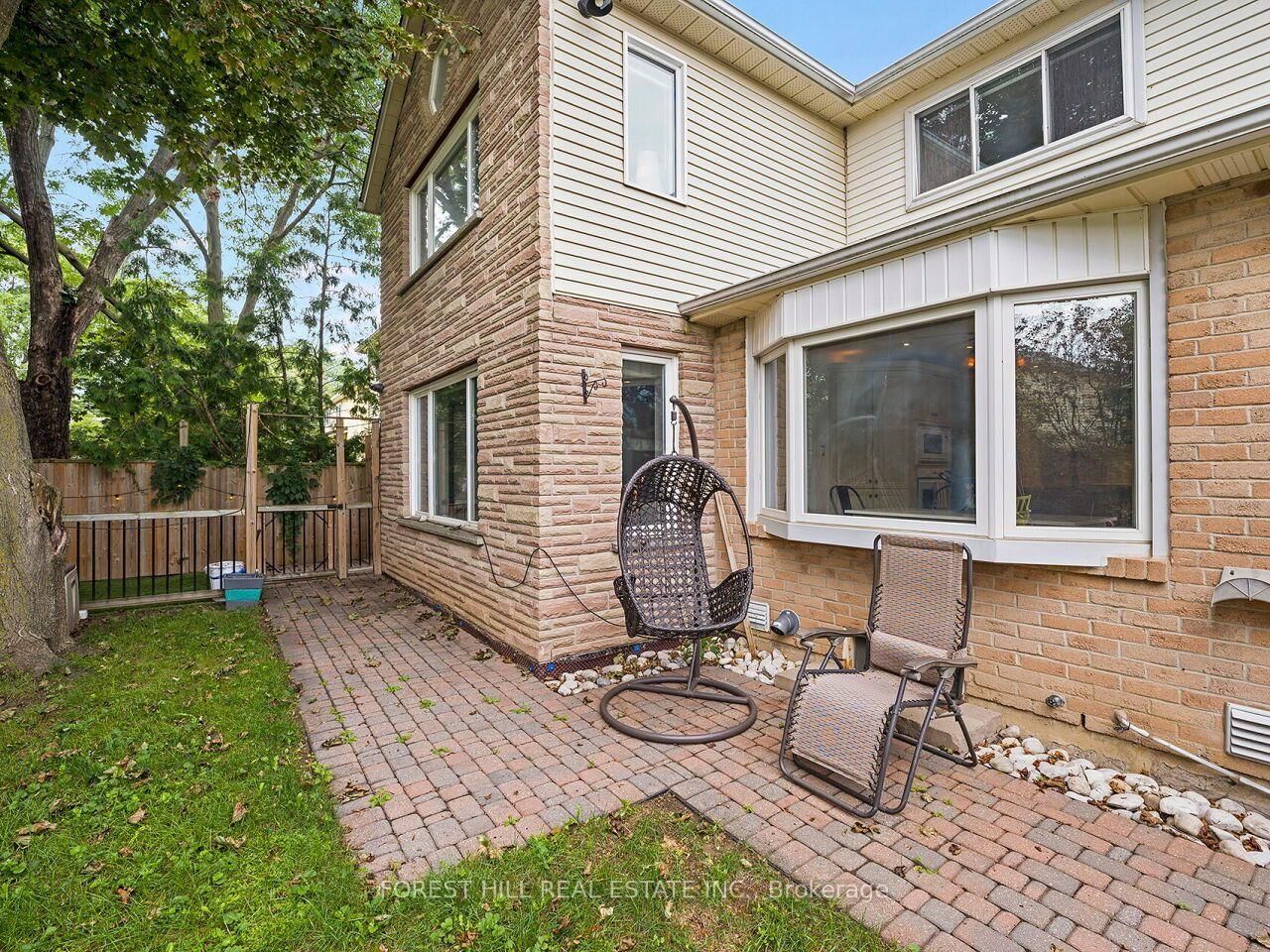 6366 Miller's Grove • Mississauga, ON photo 35