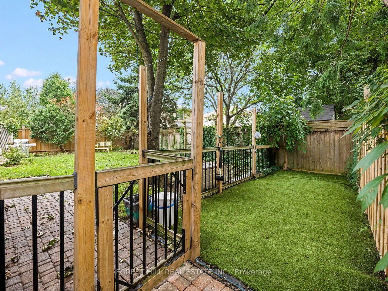 6366 Miller's Grove • Mississauga, ON photo 36