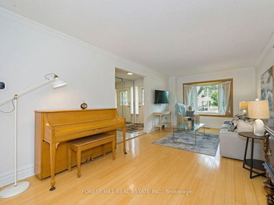 6366 Miller's Grove • Mississauga, ON photo 8