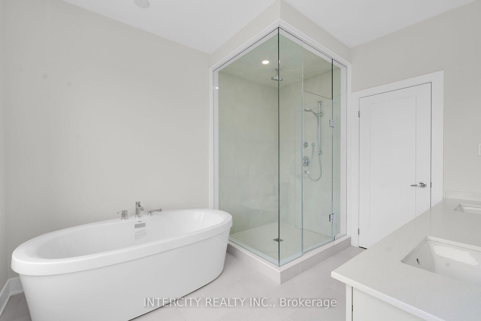 13969 Chickadee Lane • #20-104 • Caledon, ON photo 24